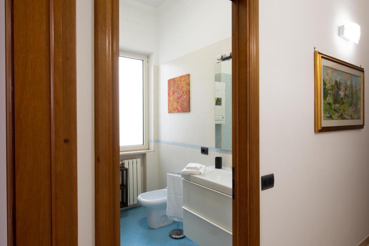 L'Insolita Reggia Caserta Eksteriør bilde